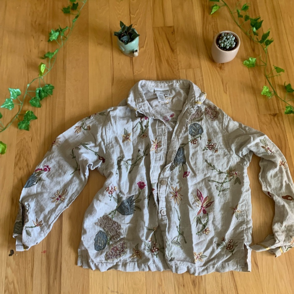 Embroidered linen button down
